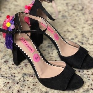 Betsey Johnson Tassel Pumps
